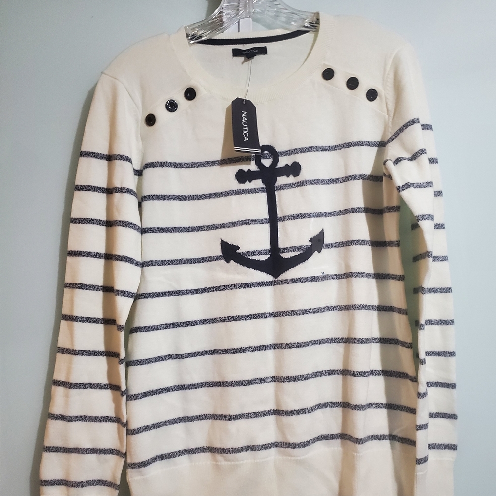 Nautica Sz M BNWT Long Sleeve Sweater